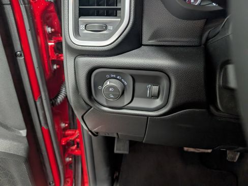 Used 2026 RAM 2500 Big Horn AWD/4WD image 18