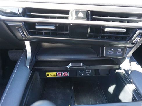 Used 2023 Lexus RX 350 Premium image 13