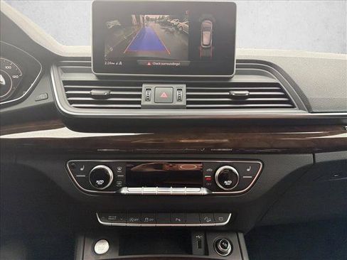 Used 2020 Audi Q5 2.0T Premium Plus w/ Premium Plus Package AWD/4WD image 20