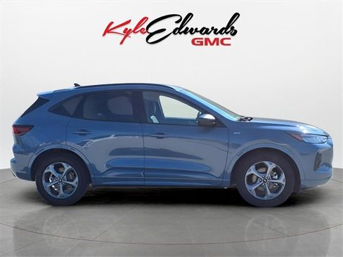 Used 2024 Ford Escape ST-Line image 4