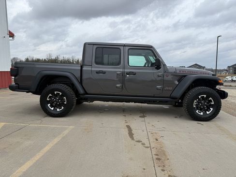 New 2026 Jeep Gladiator Rubicon image 4