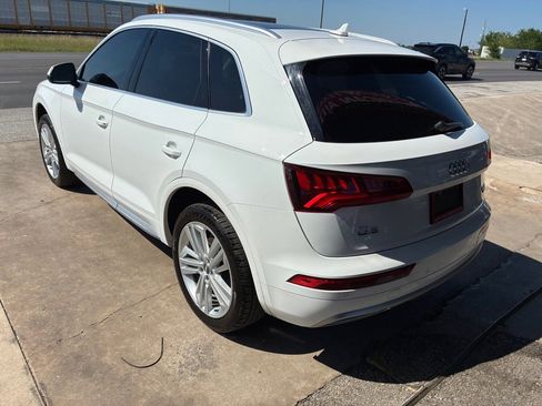 Used 2018 Audi Q5 2.0T Premium Plus w/ Premium Plus Package AWD/4WD image 10
