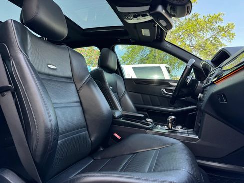 Used 2010 Mercedes-Benz E 63 AMG Sedan image 25
