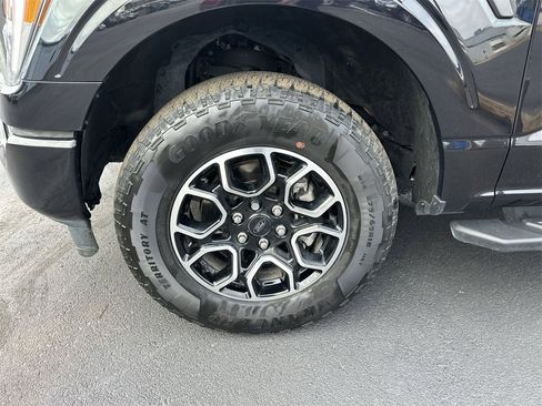 Used 2023 Ford F150 XLT w/ Equipment Group 302A High image 10