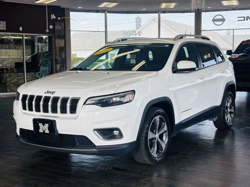 Used 2020 Jeep Cherokee Limited FWD image 17