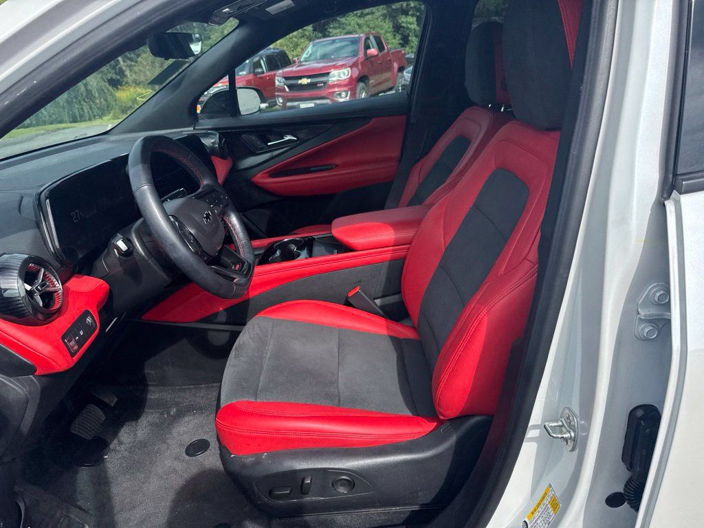Used 2024 Chevrolet Blazer EV RS AWD/4WD image 11