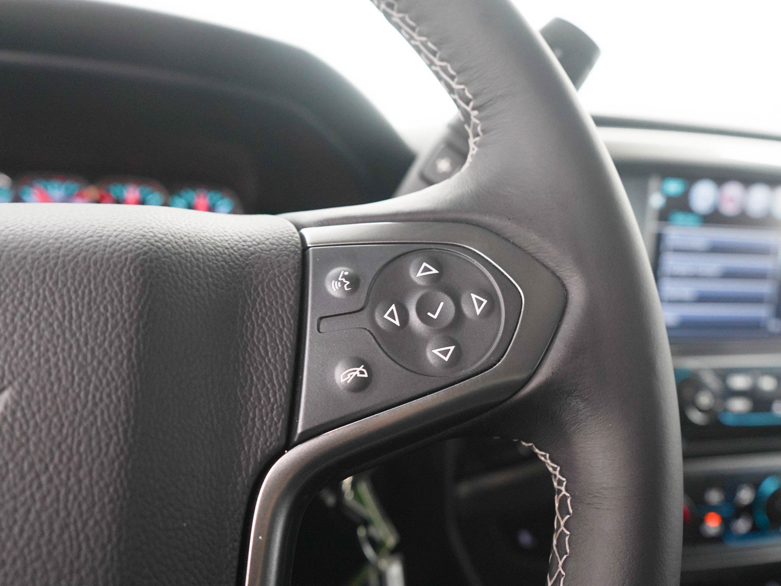 Used 2016 Chevrolet Silverado 1500 LT w/ All Star Edition AWD/4WD image 27
