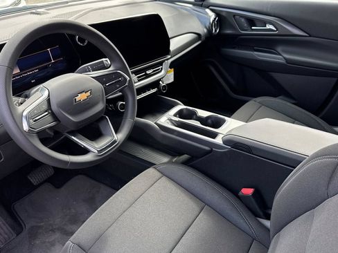 New 2026 Chevrolet Equinox EV LT FWD image 10