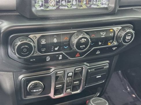 Used 2021 Jeep Gladiator Sport AWD/4WD image 15