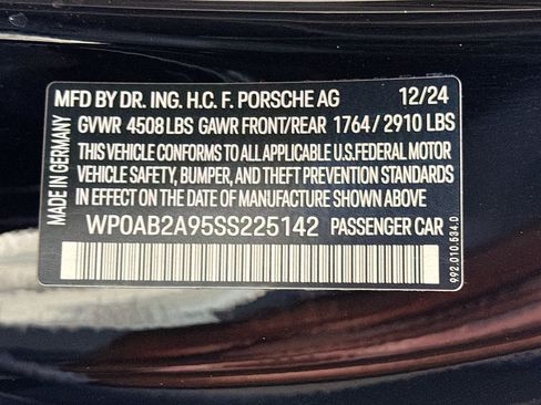 Certified 2025 Porsche 911 Carrera 4 GTS AWD/4WD image 41