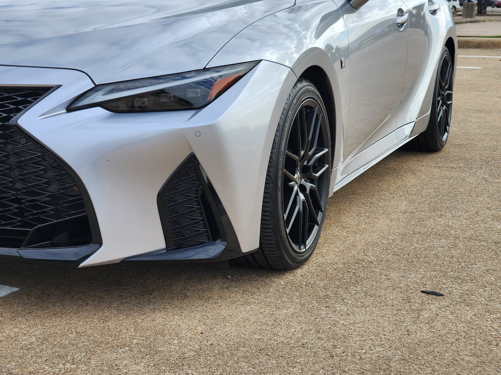 Used 2023 Lexus IS 350 F Sport RWD image 12