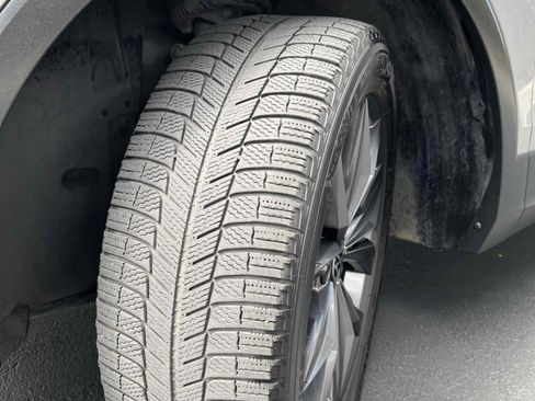 Used 2023 Volkswagen Tiguan SE FWD image 10