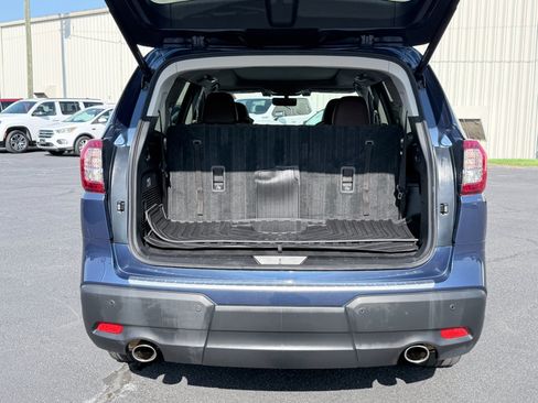 Used 2019 Subaru Ascent Touring w/ Popular Package #2 AWD/4WD image 9