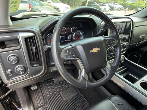 Used 2017 Chevrolet Silverado 1500 LTZ Z71 w/ Redline Edition AWD/4WD image 10