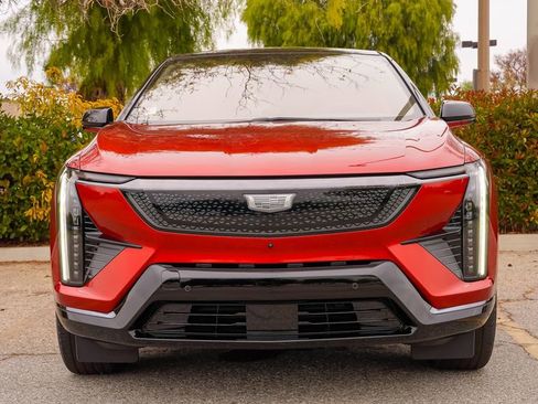 New 2026 Cadillac Optiq Sport 2 RWD image 4