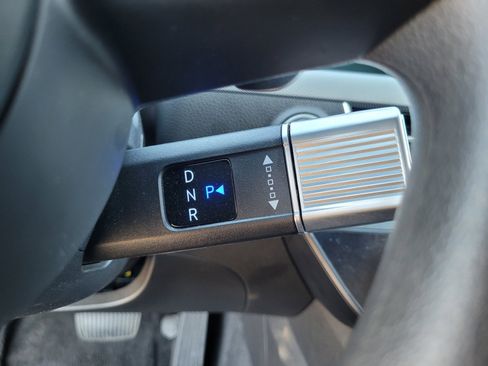 Used 2025 Hyundai Sonata SEL FWD image 21