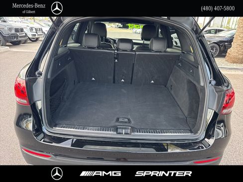 Used 2021 Mercedes-Benz GLC 300 image 6