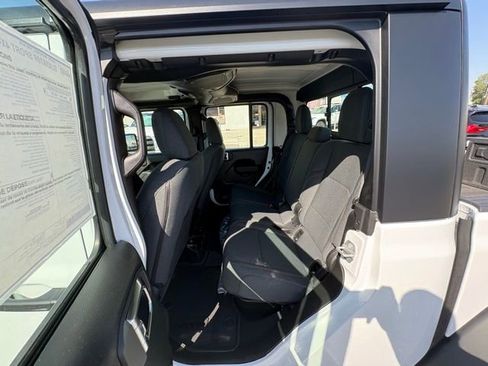 New 2026 Jeep Gladiator Sport AWD/4WD image 20