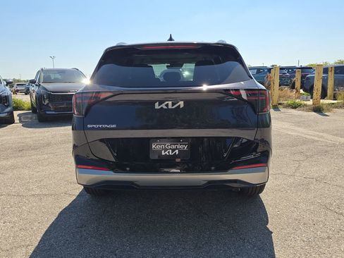 New 2026 Kia Sportage SX FWD image 7