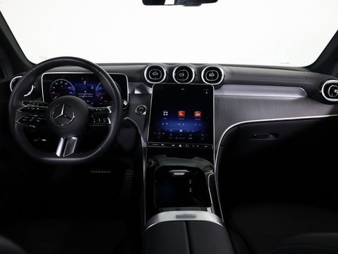 Certified 2025 Mercedes-Benz GLC 300 4MATIC image 34