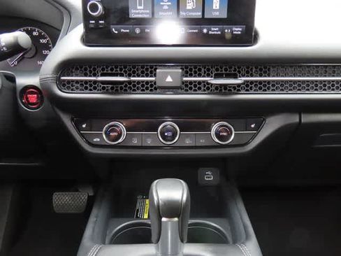 Certified 2025 Honda HR-V EX-L image 20