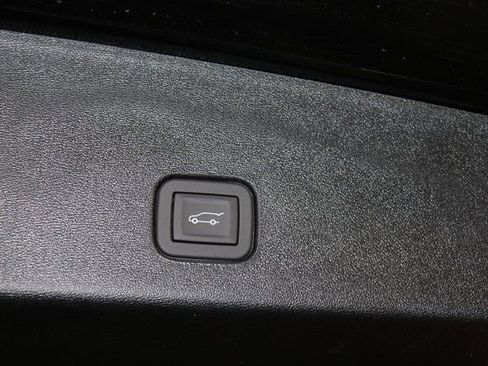 New 2026 Cadillac Optiq Luxury 1 RWD image 33