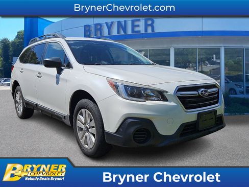 Used 2018 Subaru Outback 2.5i AWD/4WD image 1