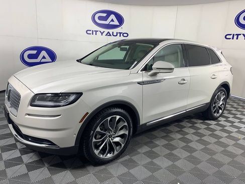 Used 2021 Lincoln Nautilus Reserve w/ Equipment Group 201A FWD image 7
