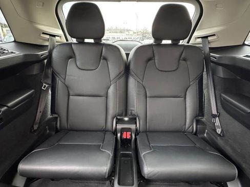 Used 2022 Volvo XC90 T6 Inscription w/ Advanced Package image 32