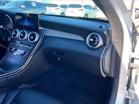 Used 2021 Mercedes-Benz C 300 Sedan image 19