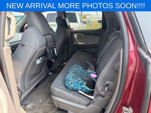 Used 2010 Chevrolet Traverse LT AWD/4WD image 16