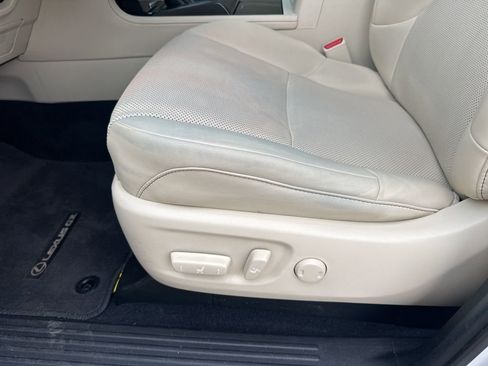 Used 2022 Lexus GX 460 Premium image 16