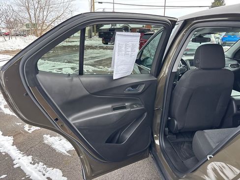 Used 2024 Chevrolet Equinox LT w/ LPO, Floor Liner Package AWD/4WD image 27
