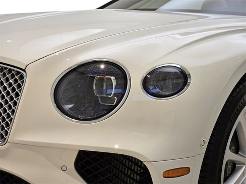 Used 2020 Bentley Continental GT image 10