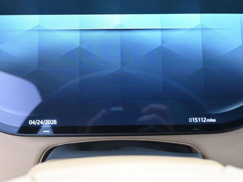 Used 2025 Land Rover Range Rover Long Wheelbase SE AWD/4WD image 31