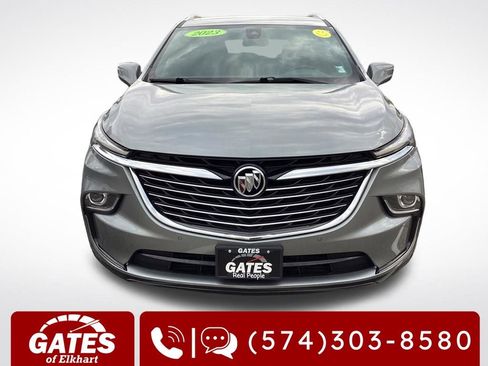 Used 2023 Buick Enclave Essence FWD image 2