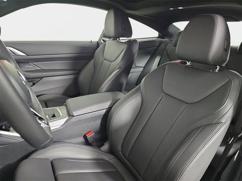 Used 2025 BMW 430i xDrive Coupe w/ M Sport Package image 18