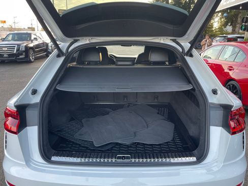 Used 2022 Audi RS Q8 4.0T image 43