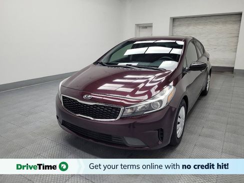 Used 2017 Kia Forte LX FWD image 1