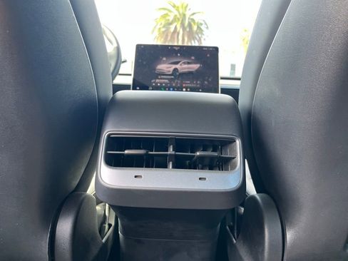 Used 2023 Tesla Model 3 Standard Range image 24