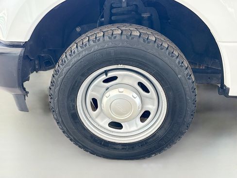 Used 2021 Ford F250 XL w/ Power Equipment Group image 36