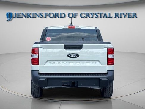 New 2025 Ford Maverick XLT w/ XLT Luxury Package image 6