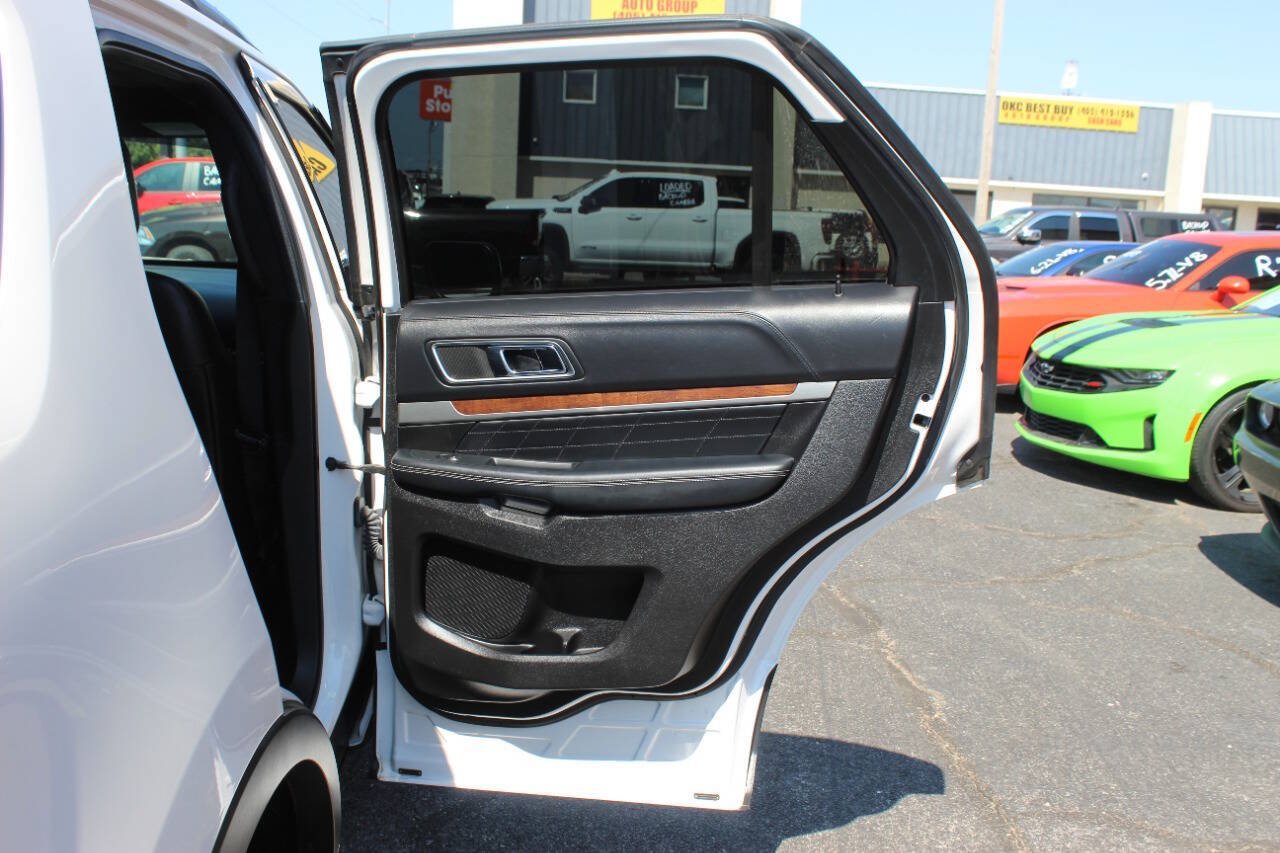 Used 2018 Ford Explorer Platinum AWD/4WD image 12