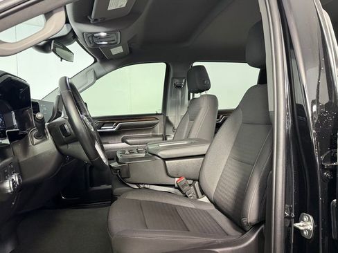 Used 2024 GMC Sierra 1500 Elevation image 20