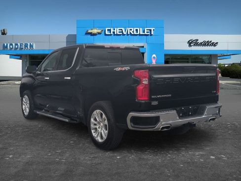 Used 2024 Chevrolet Silverado 1500 LTZ w/ Technology Package AWD/4WD image 3