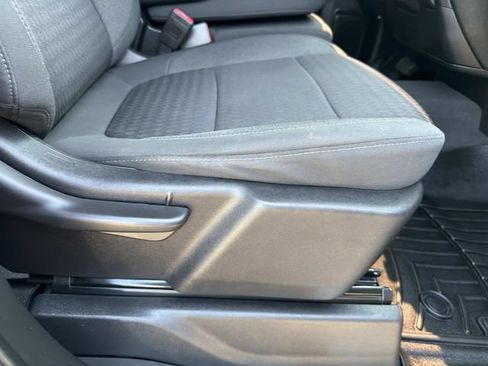 Used 2023 GMC Sierra 2500 SLE w/ SLE Convenience Package RWD image 14