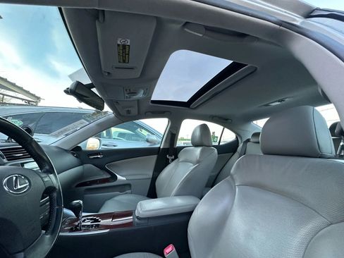 Used 2007 Lexus IS 250 image 24