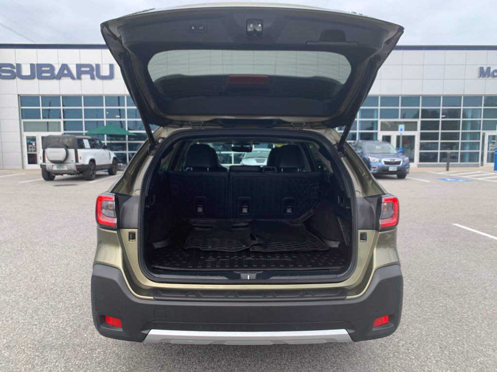 Used 2024 Subaru Outback Limited AWD/4WD image 30