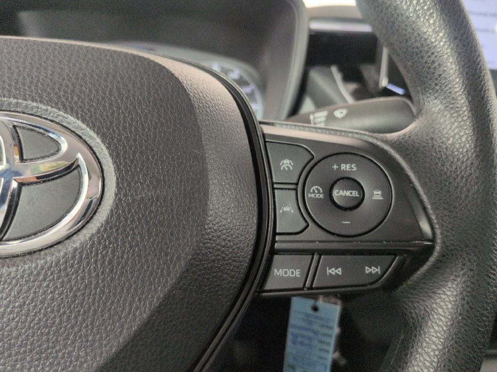 Used 2024 Toyota Corolla LE FWD image 41