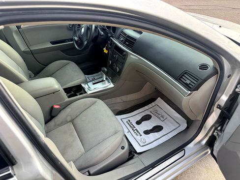 Used 2009 Saturn Aura XE image 11